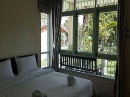 แบมบู เฮาส์ กาญจนบุรี Hotel ภายนอก รูปภาพ