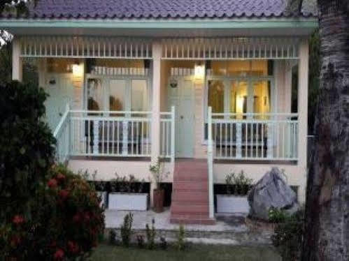 แบมบู เฮาส์ กาญจนบุรี Hotel ภายนอก รูปภาพ